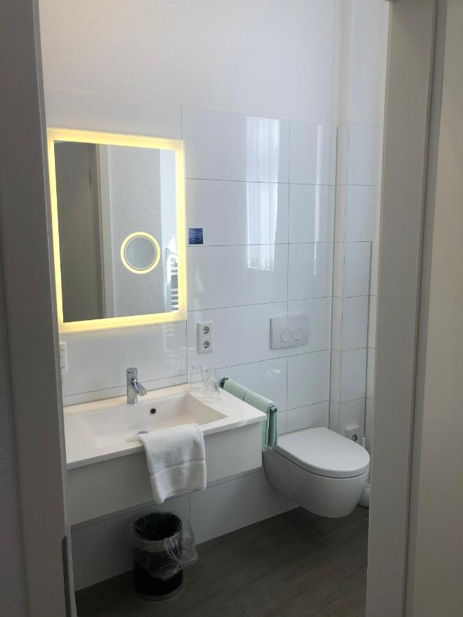 Hotel Johann 瓦伦多夫 外观 照片