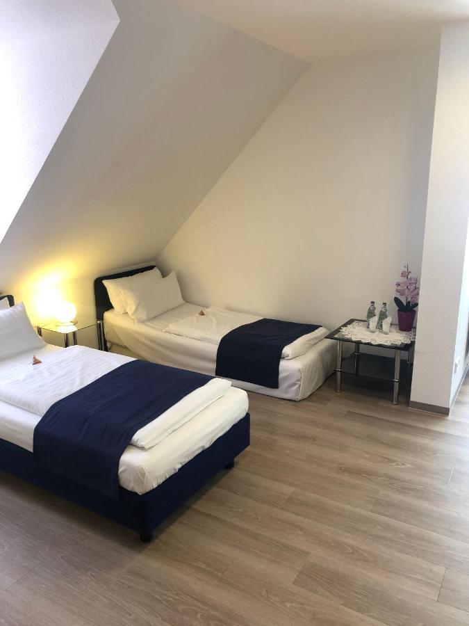 Hotel Johann 瓦伦多夫 外观 照片